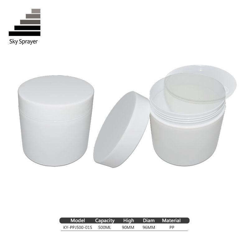 Can accommodate 500ML of large capacity plastic jar