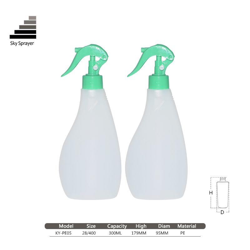 Good quality hand pressure green color watering sprayer bottle