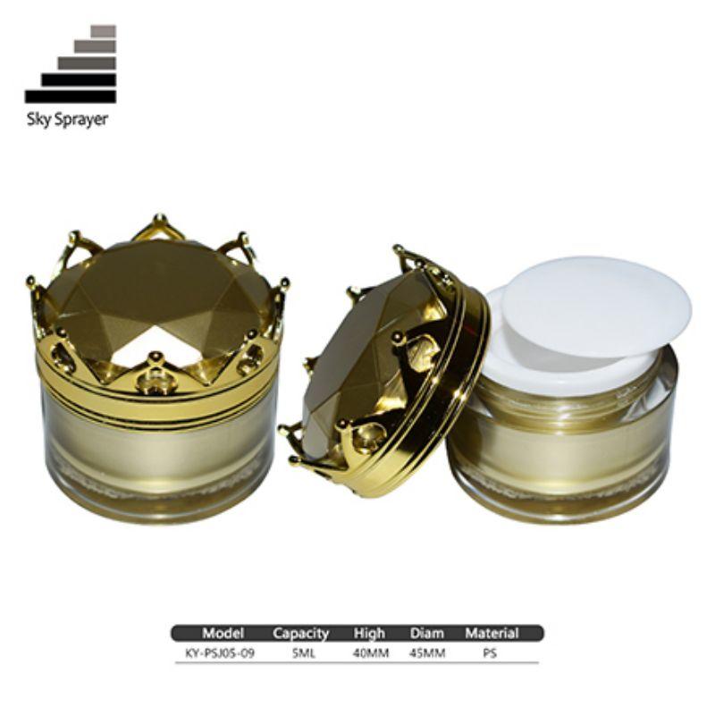 5ml Golden surface jar with plastic lid for cream